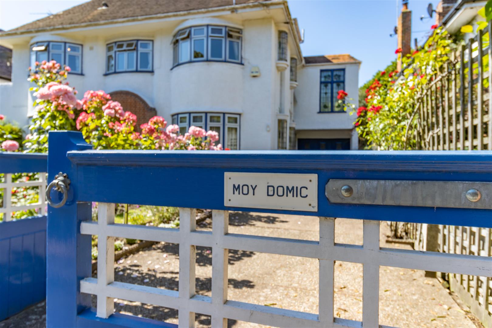 Property information Luxury & Prestige